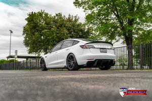Tesla Model 3 by EVS Motors on ADV.1 Wheels (ADV5.0 FLOWSPEC) 2020 года 